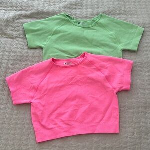 Two pack of workout tops